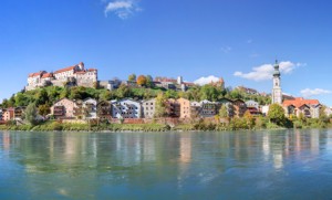 Blick auf die Burg von Burghausen