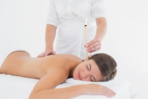 Ohrkerzentherapie in der Massagepraxis im Landhaus Cornelia in Bad Birnbach