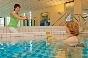 Wassergymnastik im Therapiebad der Rottal Terme in Bad Birnbach.